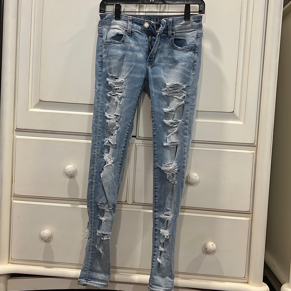 Ripped Skinny Jeans